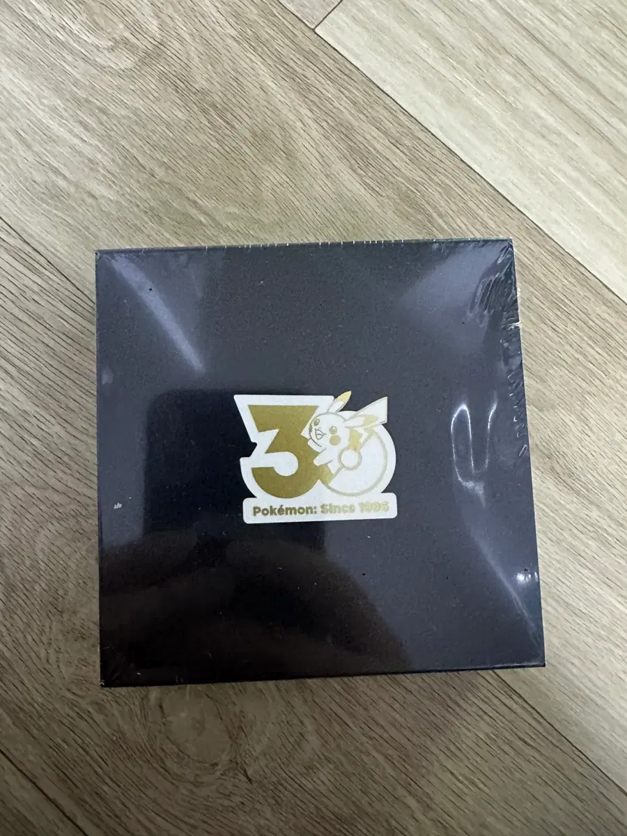 포켓몬스터 30주년 8월 뱃지