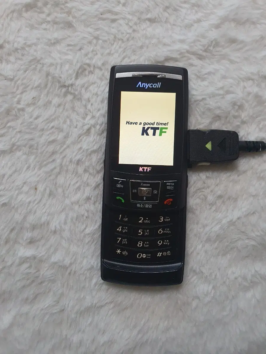 SPH-V9000 울트라에디션슬라이드폰 소장용 수집용