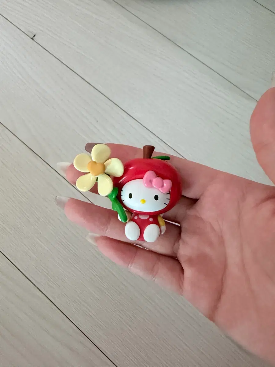 키티 바람개비 피규어