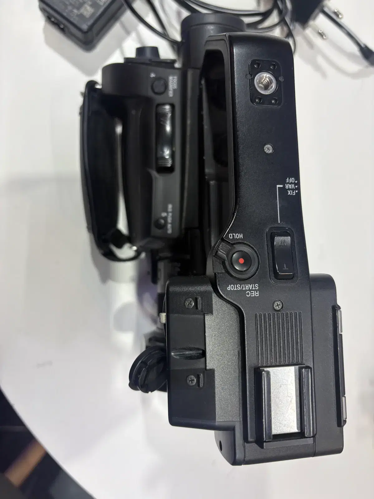 SONY PXW-X70 업무용 캠코더 판매합니다.