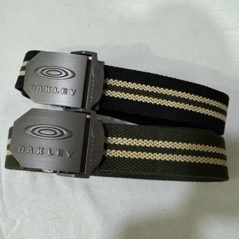 OAKLEY 벨트 (카키) 새제품