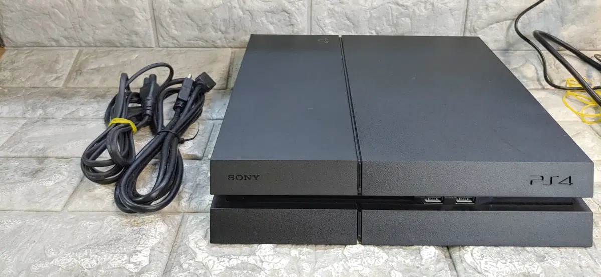 PS4 한국정발  CUH-1205a  500GB 본체만