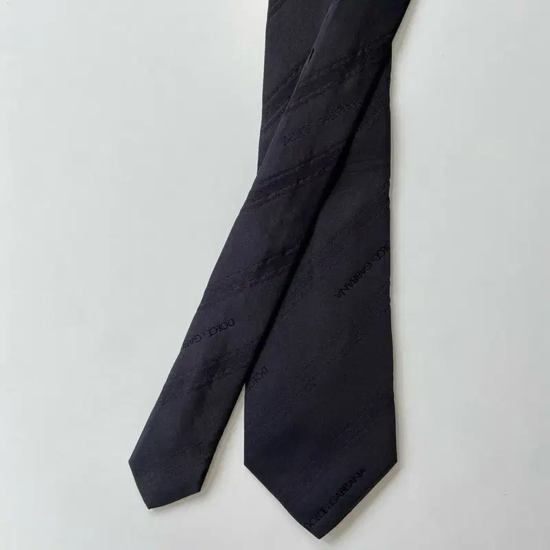 돌체 앤 가바나 (D&G) 정품 블랙 명품 넥타이8.6cm