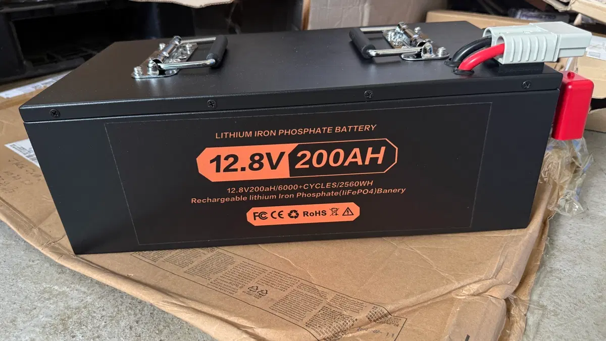 리튬 인산철 배터리 12.8V 200AH