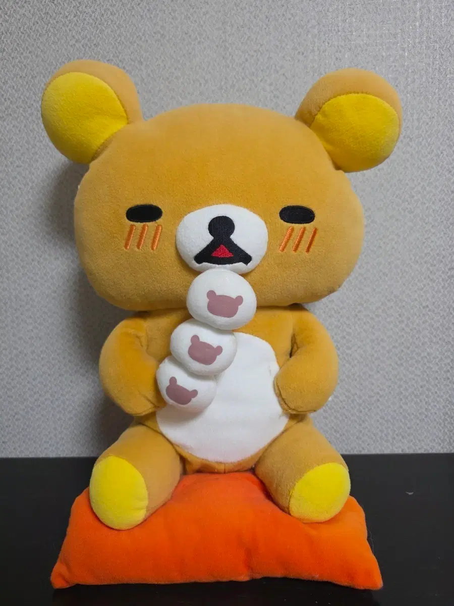 고전 당고 리락쿠마 인형