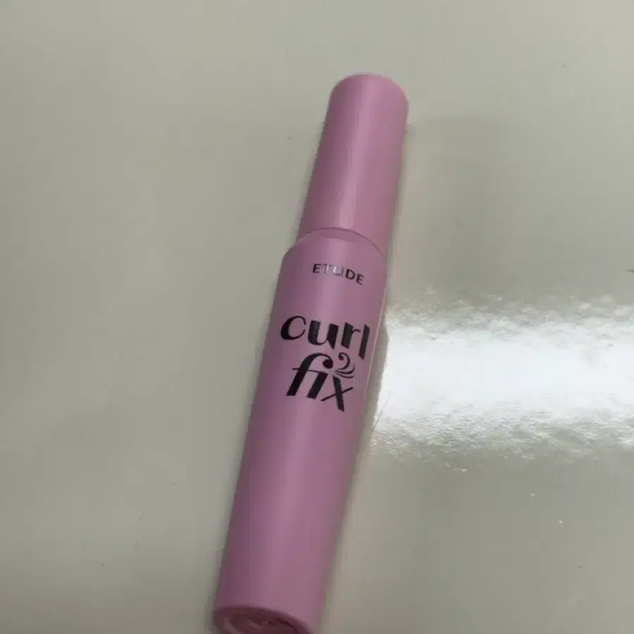 에뛰드 마스카라 다크그레이 팔아요