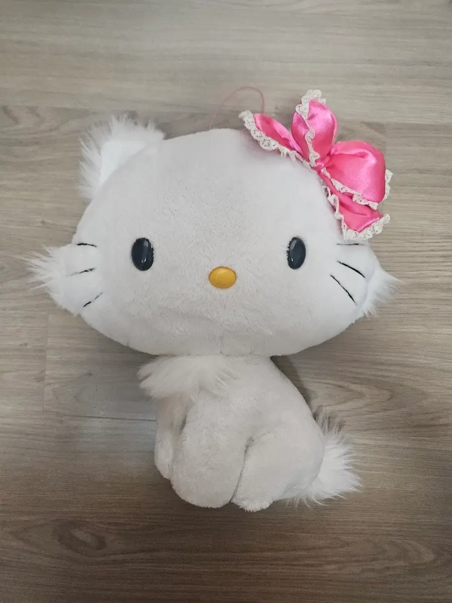 챠미키티 고전 인형