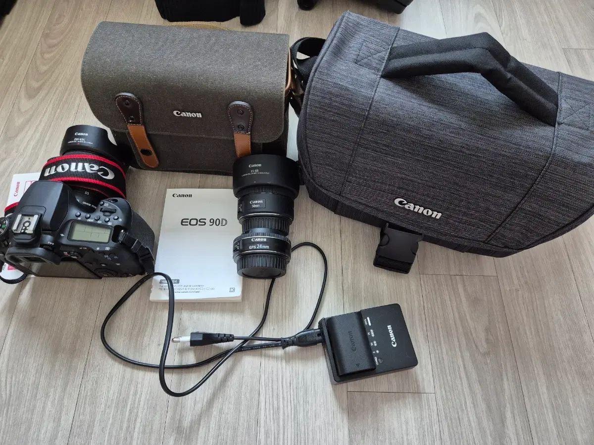 DSLR 카메라 캐논 90D 바디 + 렌즈 3개 일괄 판매합니다