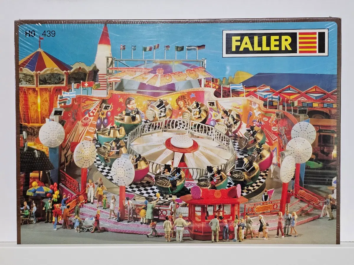 FALLER(펠러) - Flipper Roundabout (HO 439)