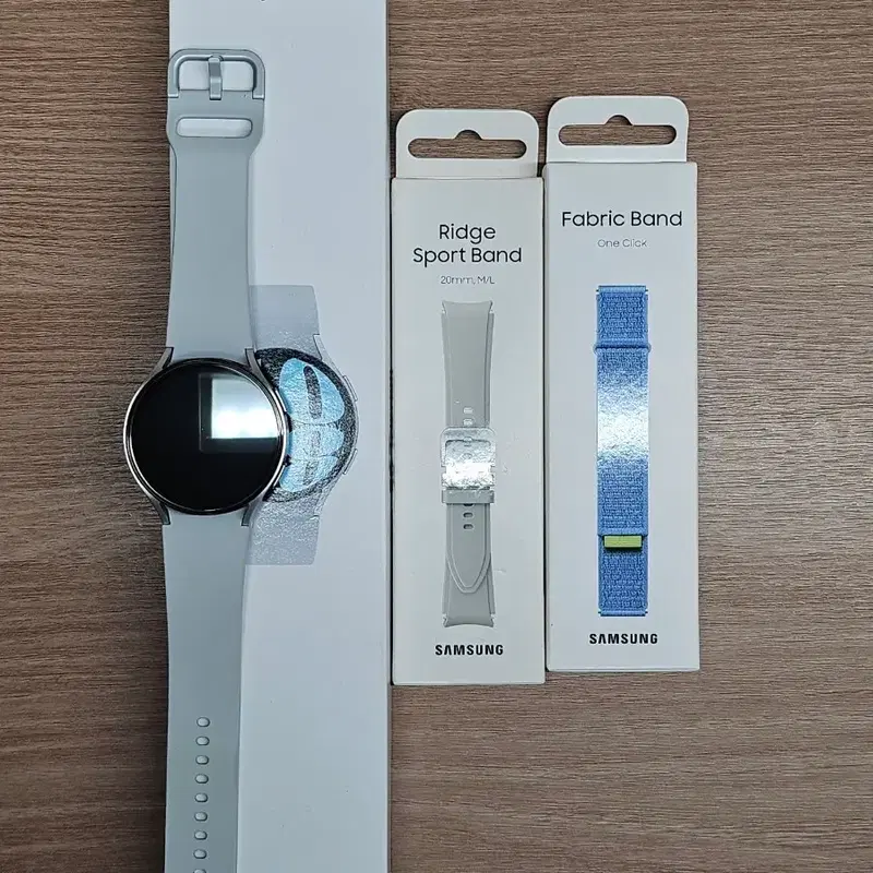 갤럭시 워치6 44mm LTE 실버 풀박스 (SKT)