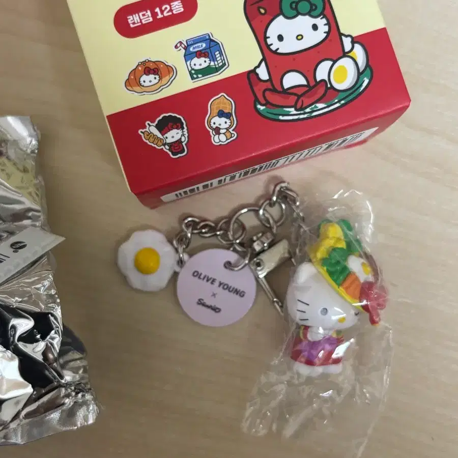 헬로키티 키링 전주비빔밥 (교환,판매)