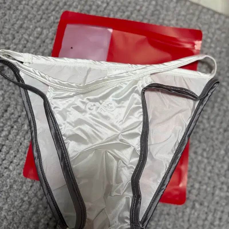 gx3남자 화이트 팬티