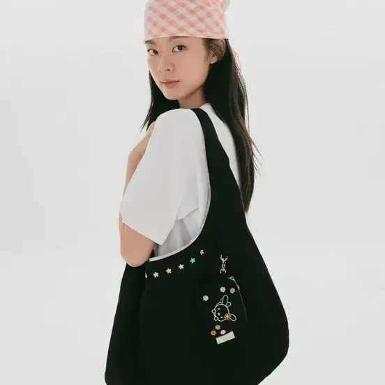스파오 우사하나 리버시블 숄더백+우사하나 지갑 키링