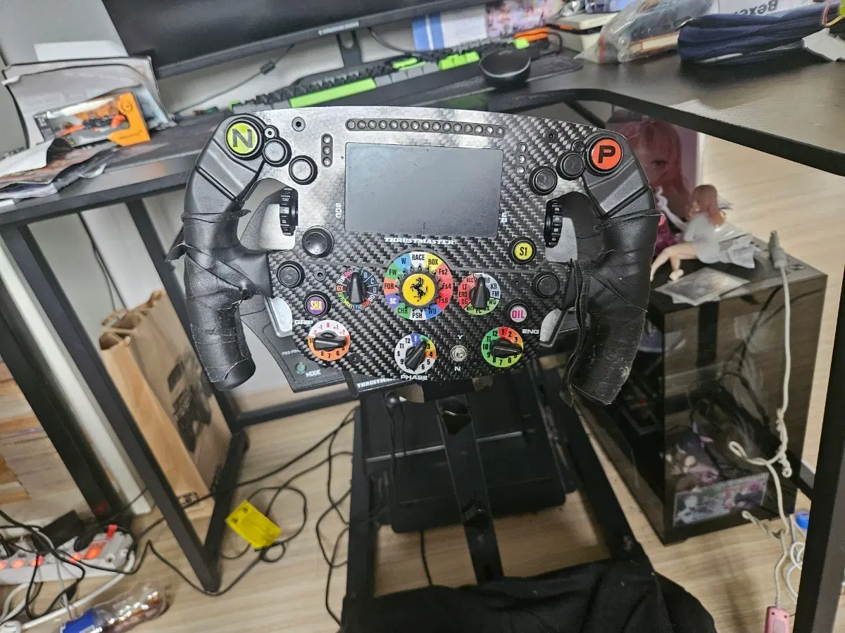 트러스트마스터 SF1000