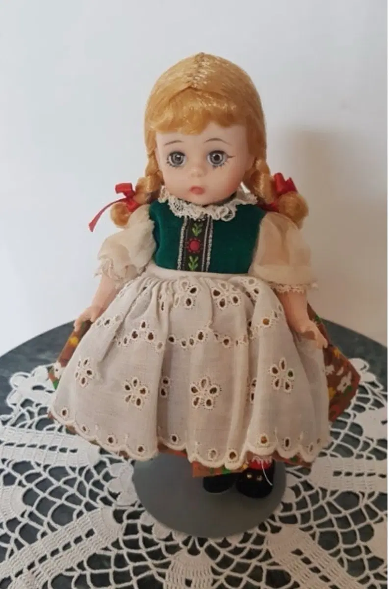 마담알렉산더 8인치 오스트리아 빈티지 인형 마담 알랙산더