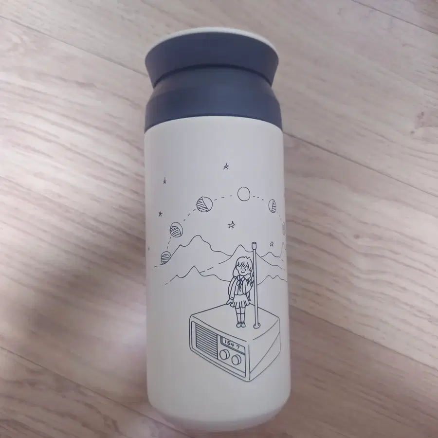 견자희 텀블러 판매합니다.