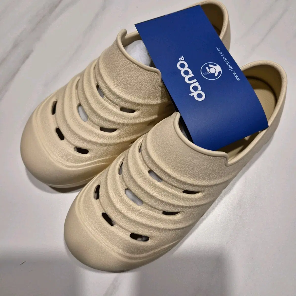 다누앤 실내화 베이지 240 새상품