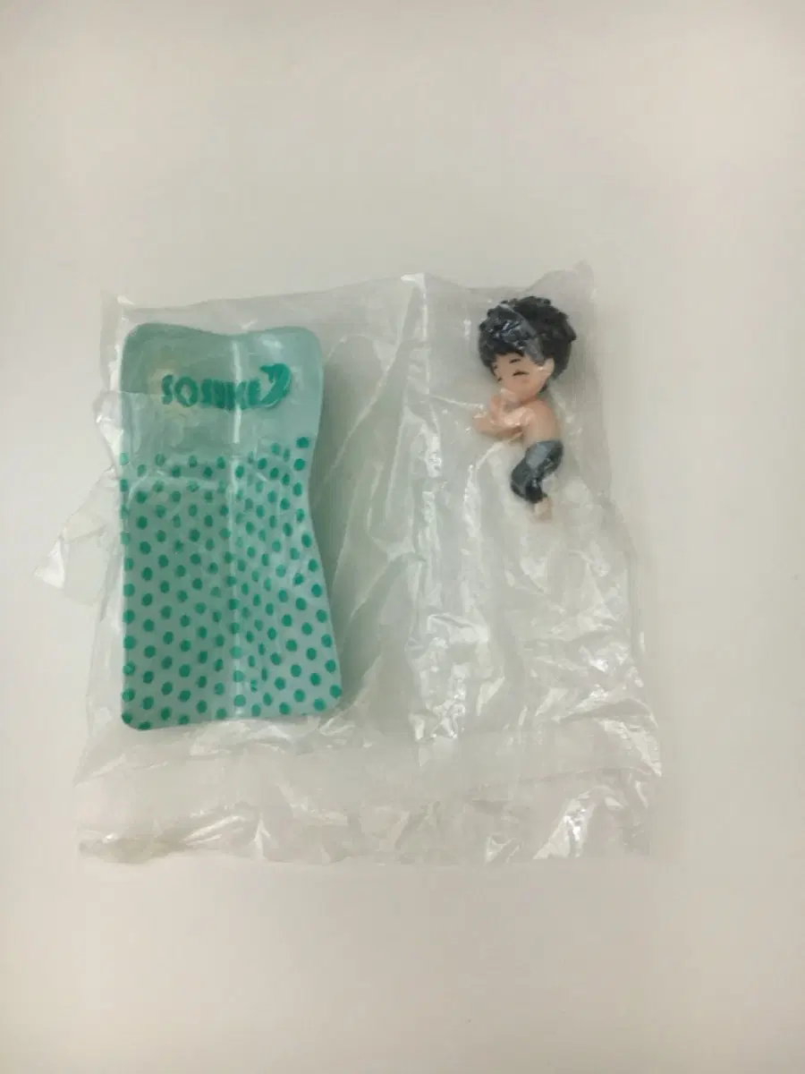 [ free! ] 고전 소스케 피규어 캬라푸카 가챠 수영복