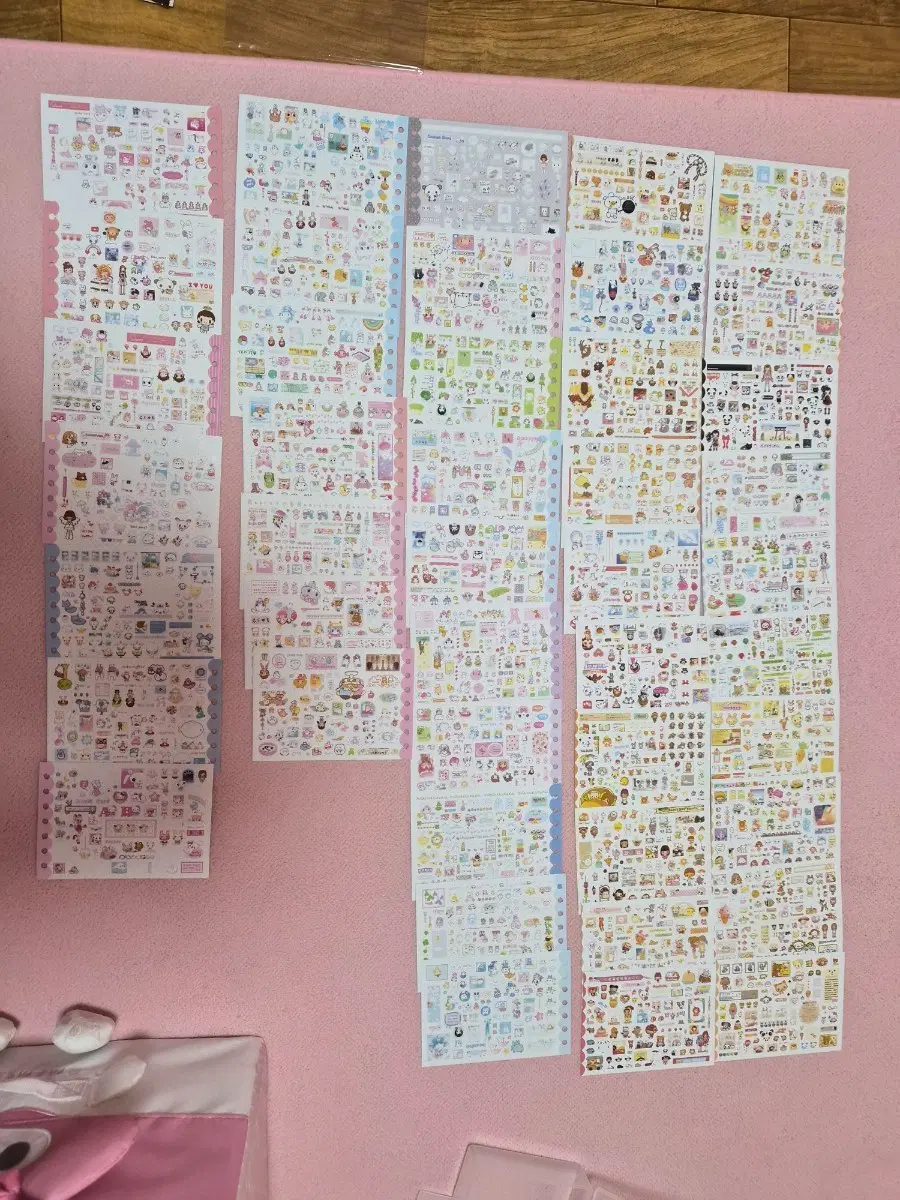 다꾸일괄처분(샤오홍슈,스티커북,슈가바니즈,마이멜로디,키티,봉봉스티커,샤오홍슈스티커,씰스티커,산리오,고전,다이어리,모조지,키스컷,마테