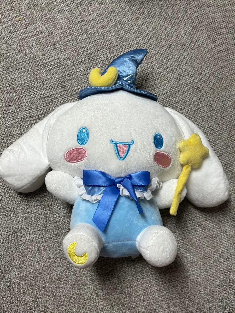 산리오 시나모롤 마법사 중형 인형 25cm 할로윈