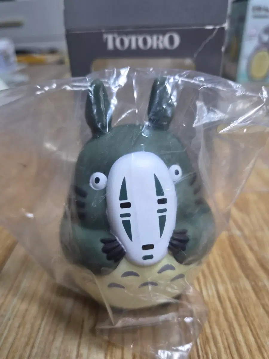 센과치히로 토토로 피규어