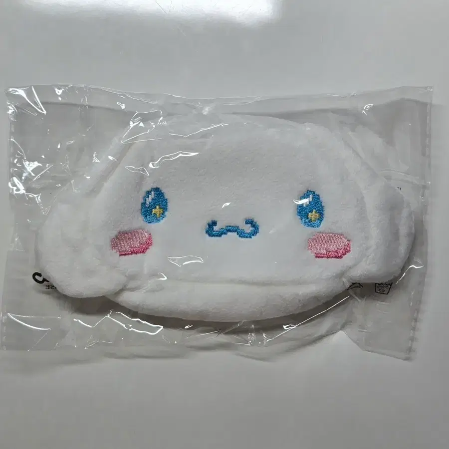 당일배송)아누아 세럼 산리오 콜라보 파우치 시나모롤