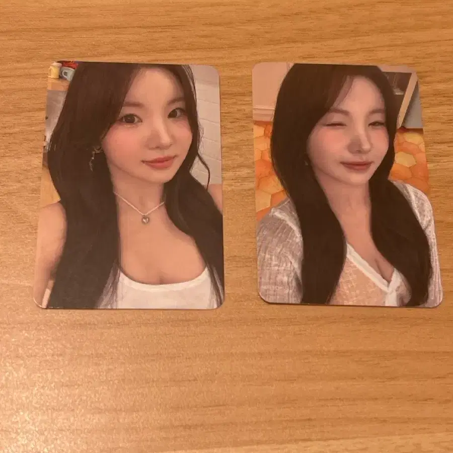 아일리원 나유 일랑 포카 2장 세트 양도 (총 4세트 가능)