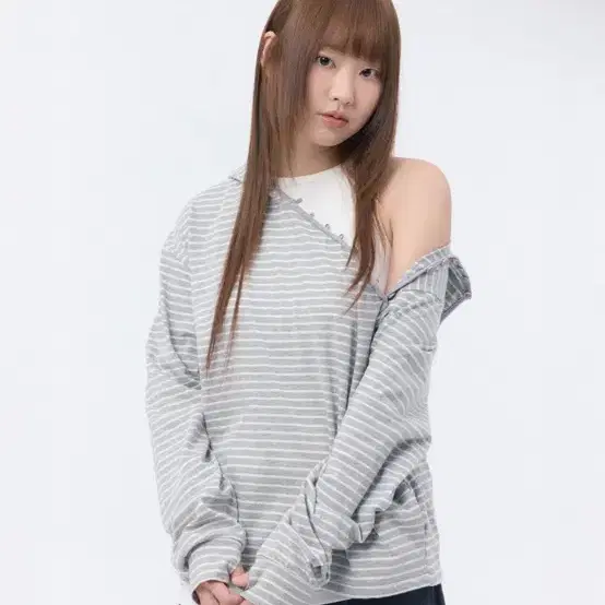 미세키서울 Diagonal button Layered hoodie GREY