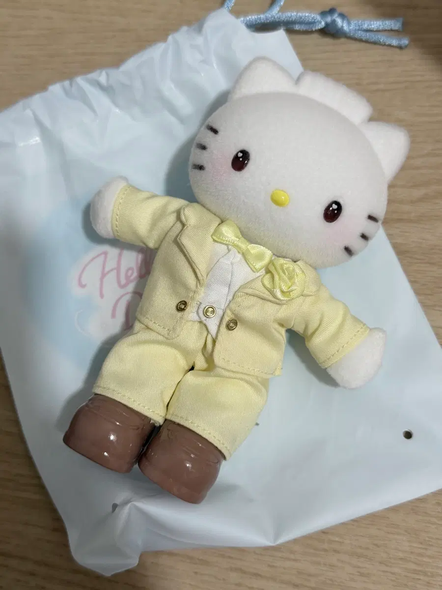 웨딩키티다니엘 탑토이 노란 다니엘