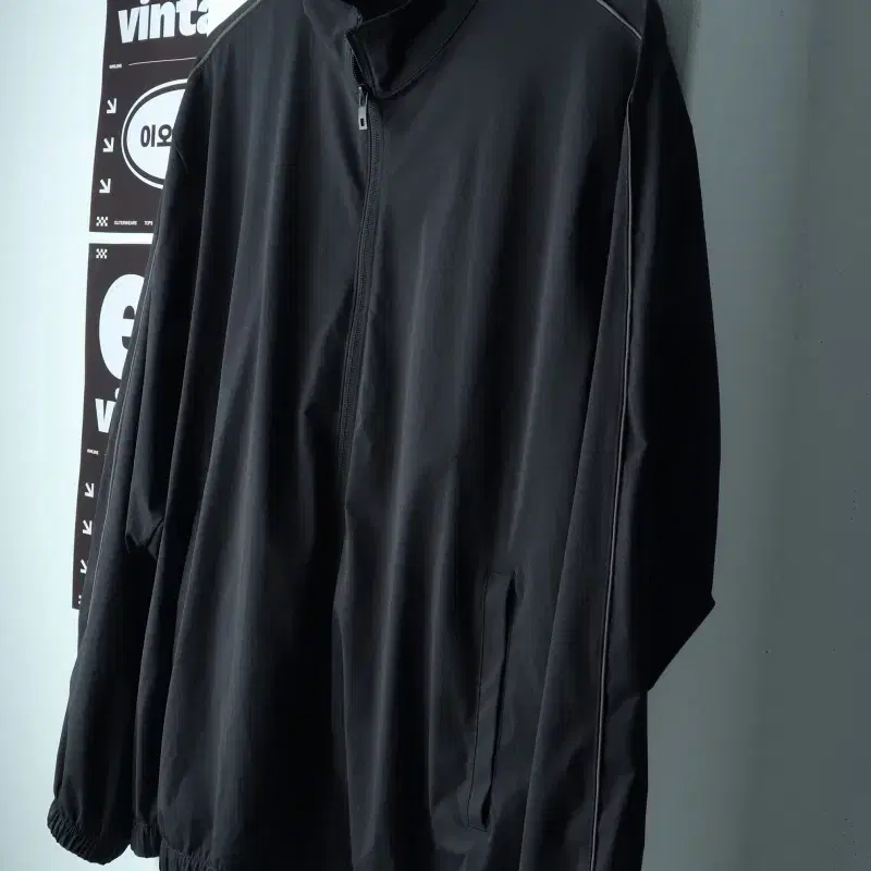 (XL-2XL) 유니클로 집업 바람막이 점퍼자켓 경량 블랙-H38358