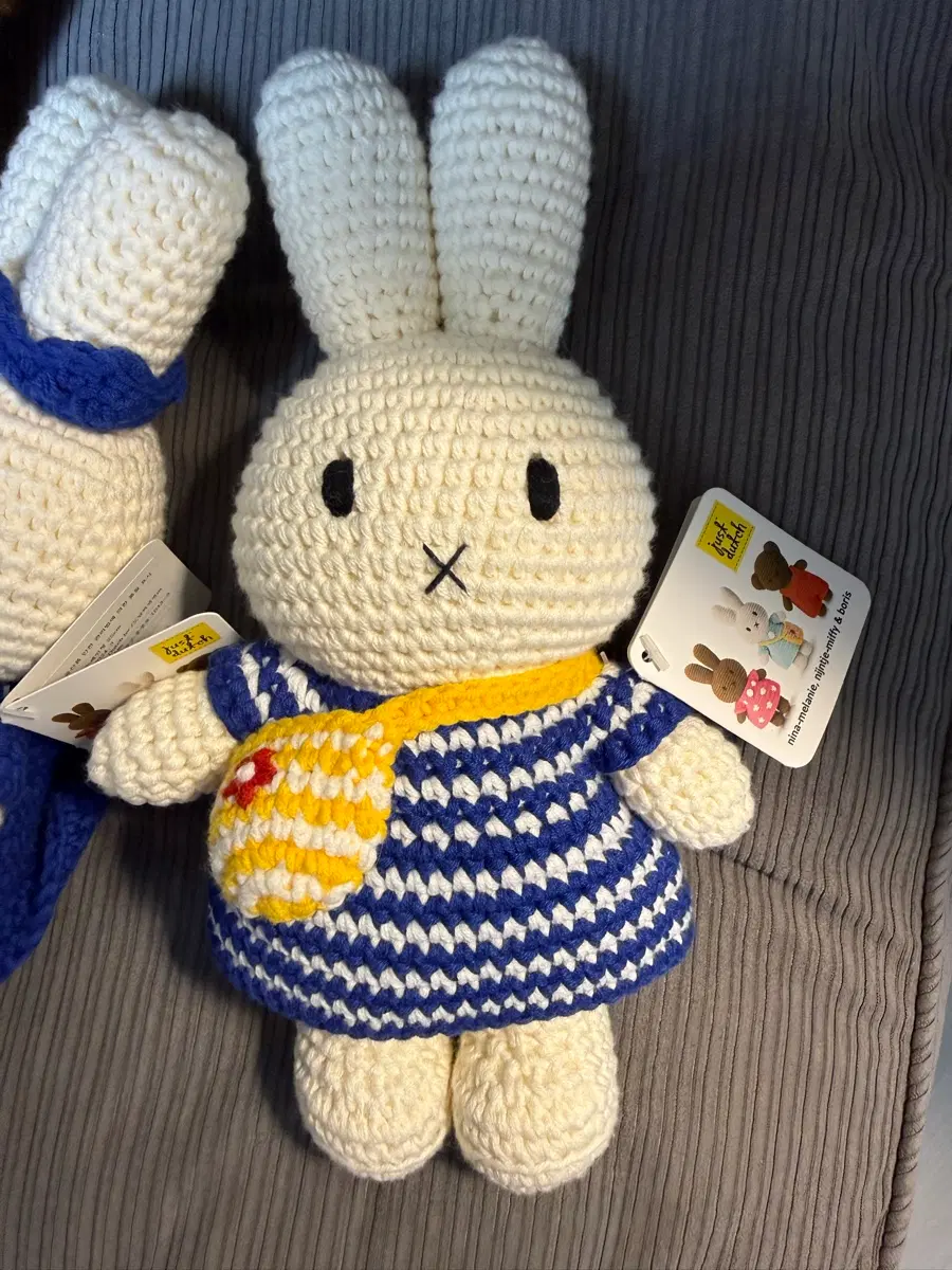 JUST DUTCH MIFFY 시리즈 파란 스트레이트 드레스 미피 인형 판매합니다.