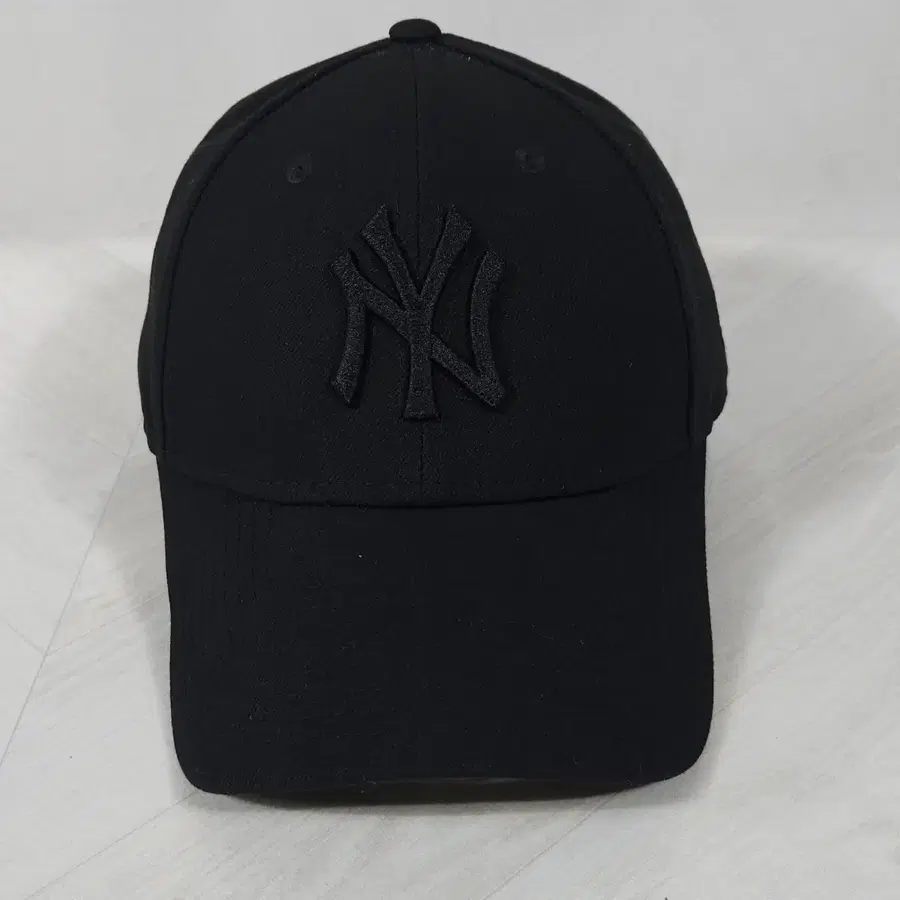 뉴에라 MLB 뉴욕양키스 올블랙 볼캡 남녀공용