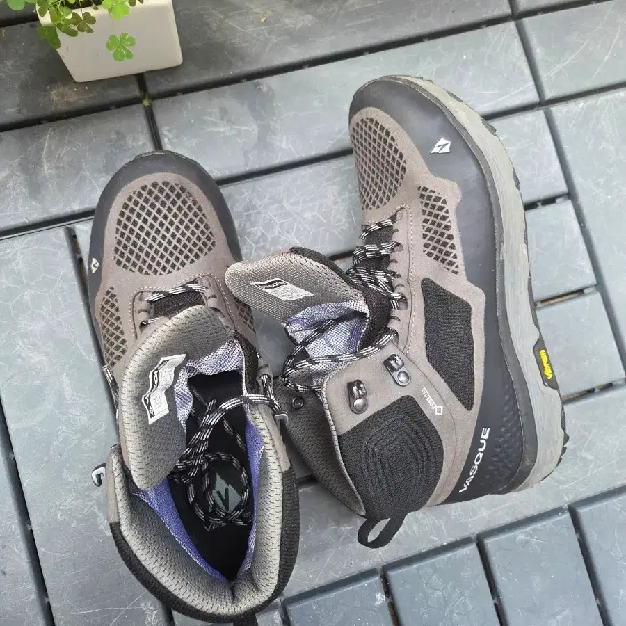 바스크 고어텍스 등산화 265mm
