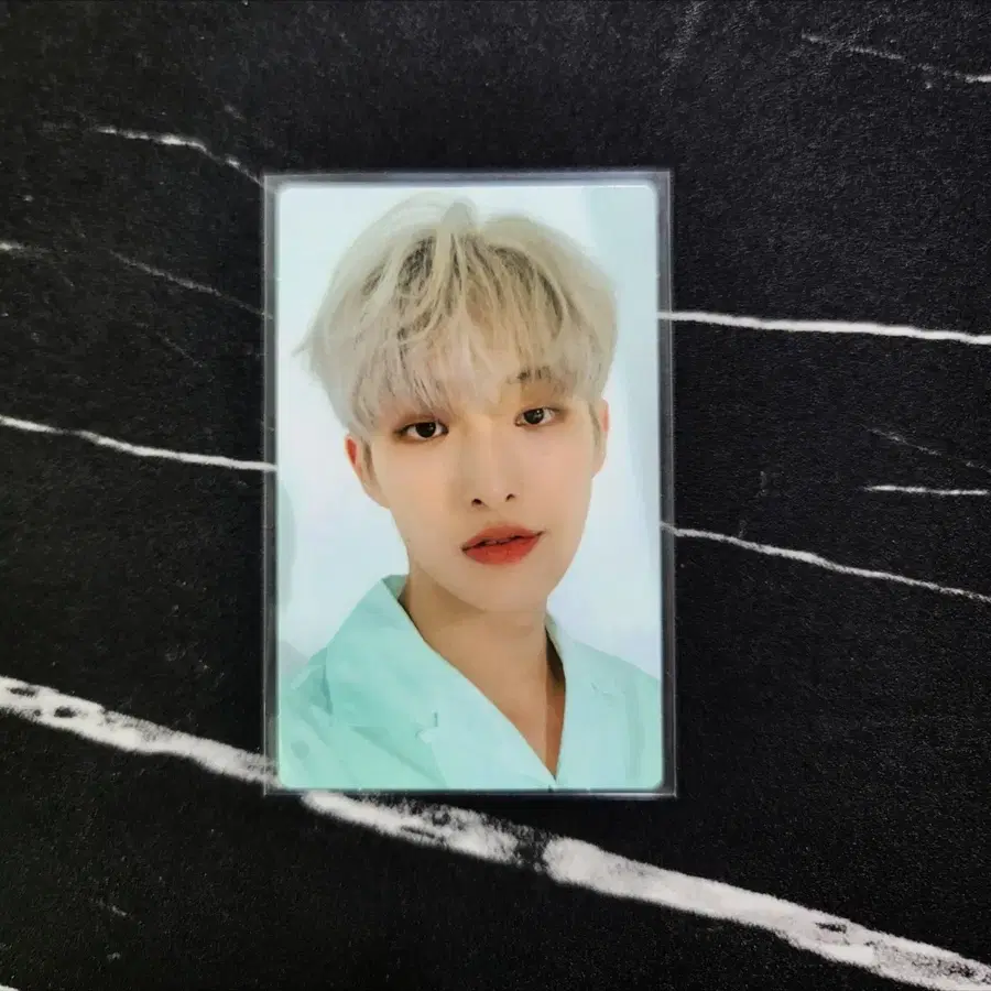 에이티즈 민기 포카