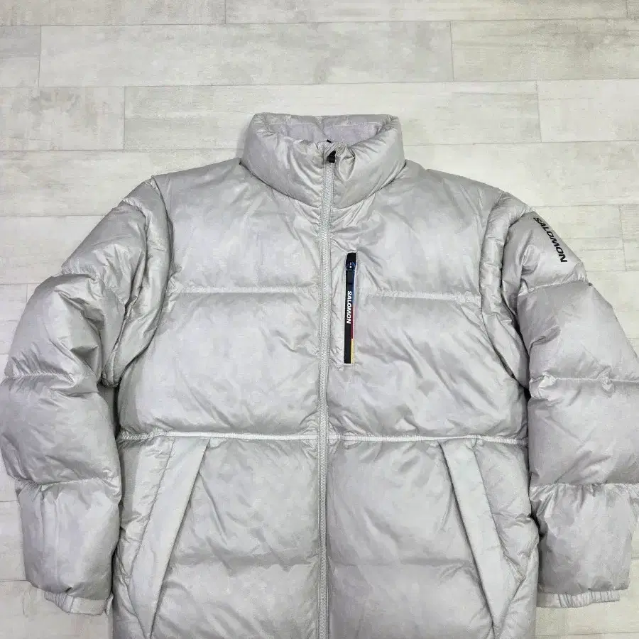 살로몬 컨투어 다운자켓 그레이 L LC2581000