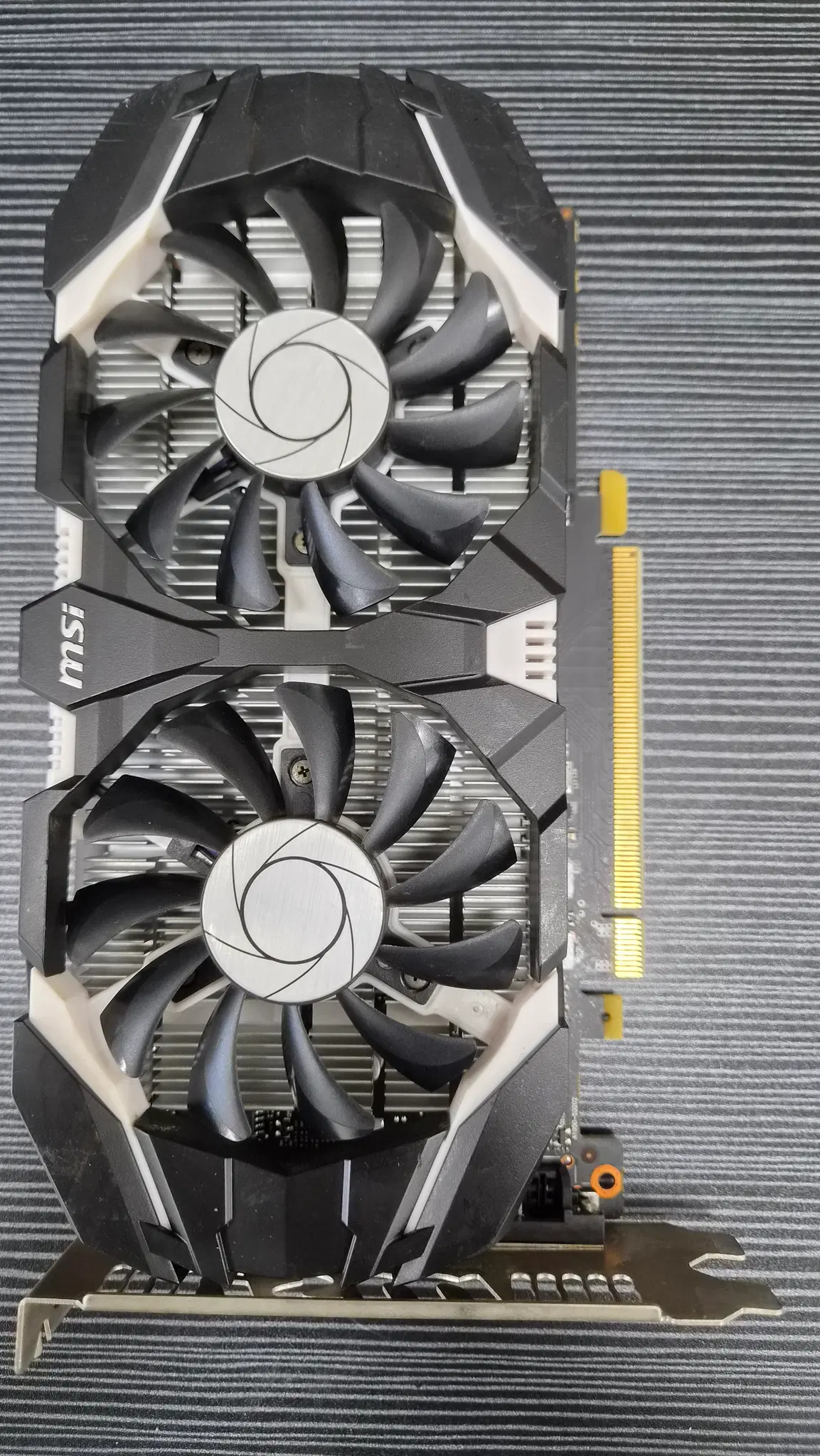 [무료배송] 저전력 듀얼팬 명품 MSI 지포스 GTX 1050 Ti 4GT 4G 정상작동