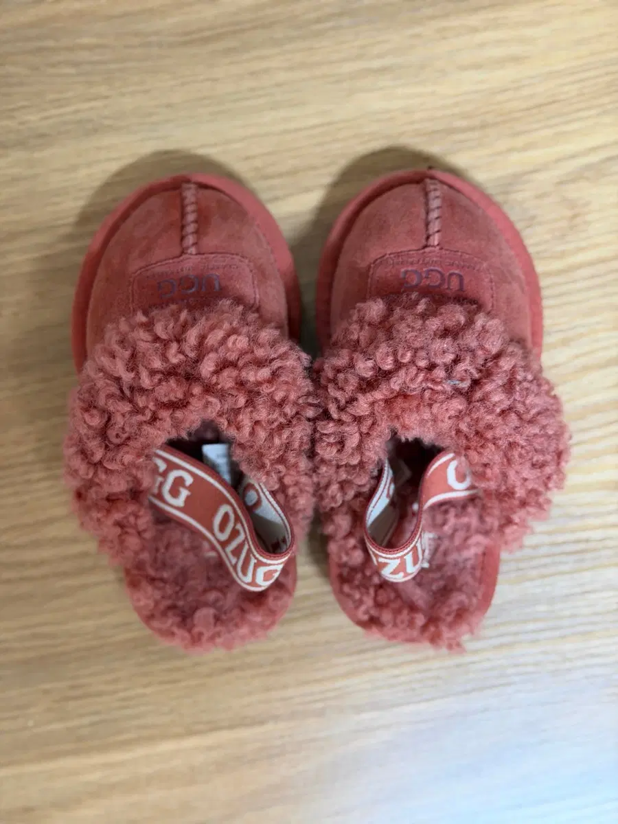 키즈 UGG 키즈털슬리퍼 165