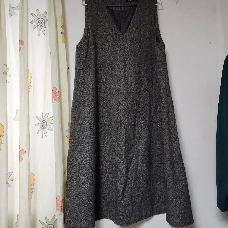 MIXXO 추동 헤링본 모직 원피스 170/92A(L)