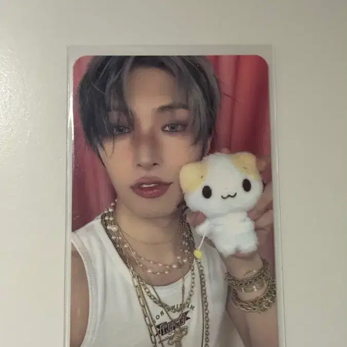 에이티즈 사운드웨이브 럭드 포카 민기