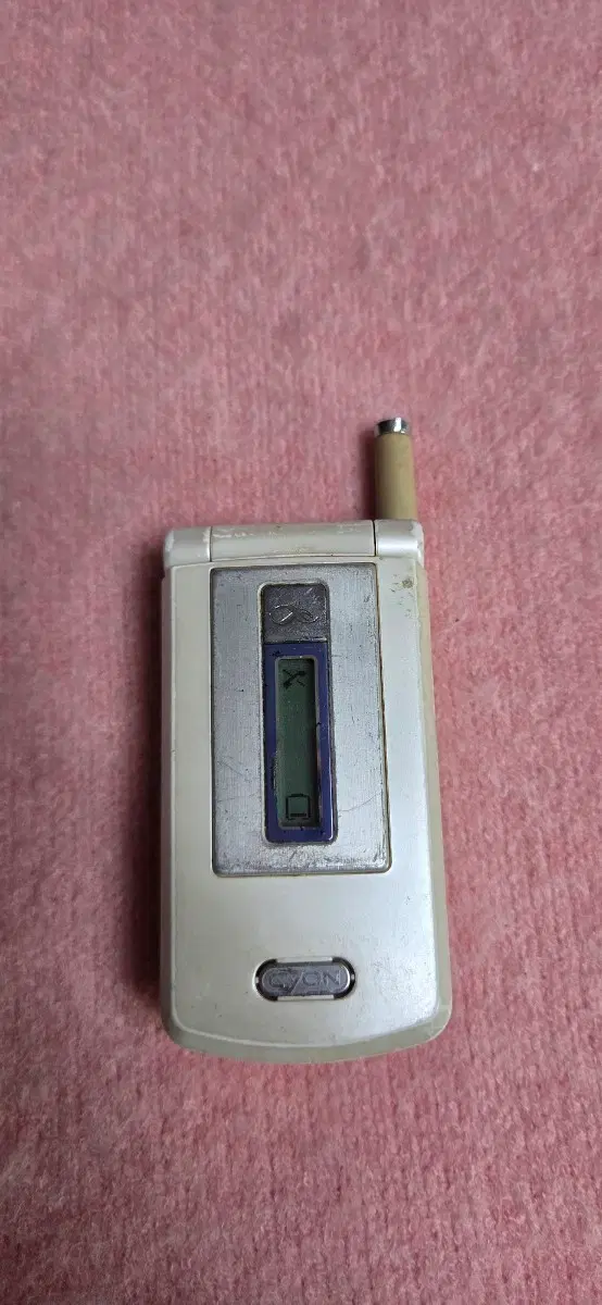 LG-LP9000 듀얼컬러폰 정상