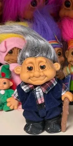 할아버지 트롤 인형