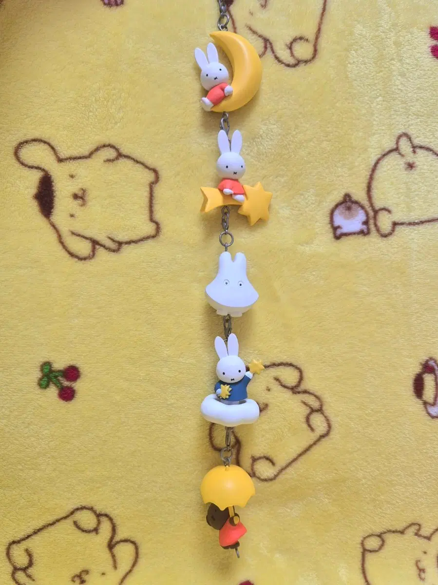(5종)미피 miffy 밤하늘 속의 산책 주렁주렁 연결 마스코트 키링 가챠 캡슐토이 별 달 구름 보리스 유령 피규어