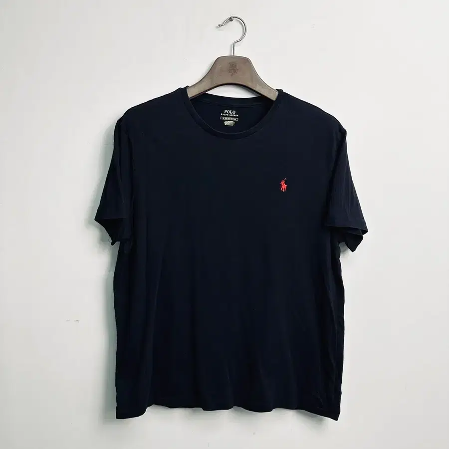 폴로 랄프로렌(Polo Ralph Lauren) 네이비 반팔 티셔츠 (XL 사이즈)
