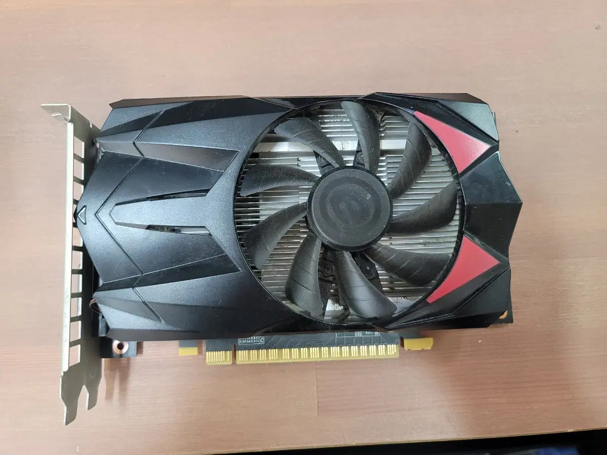 이엠택 그래픽카드 gtx 1050