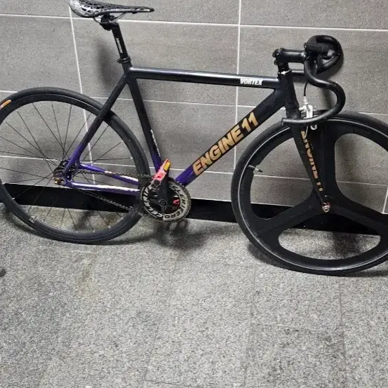 エンジン11 ピクシー 自転車