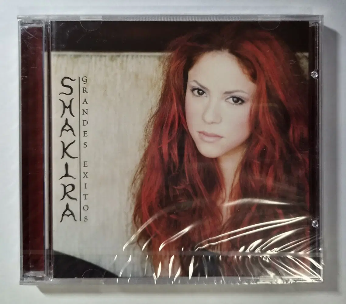 Shakira - Grandes Exitos 미개봉 씨디