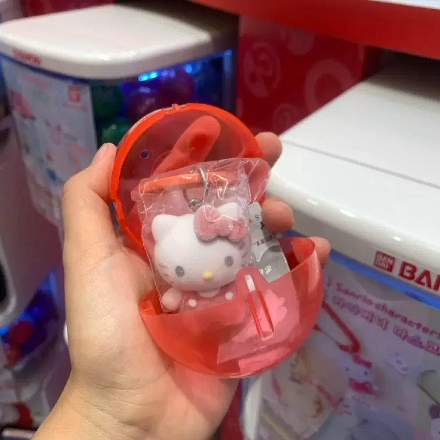 산리오 플러피 가챠 헬로키티 카라비너 키링