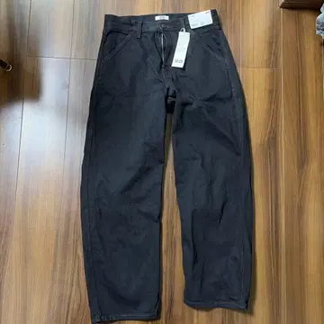 [ UNIQLO U ] 와이드 테이퍼드 청바지 30 사이즈 유니클로 유