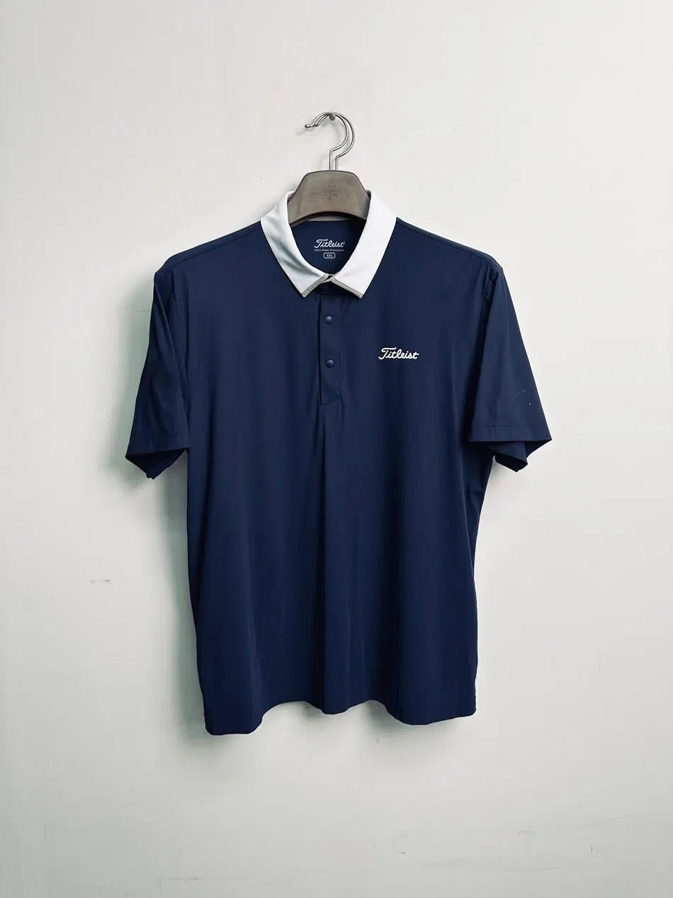 타이틀리스트(Titleist) 네이비 배색 반팔 카라티 (XXL 사이즈 / 실측 105~110)