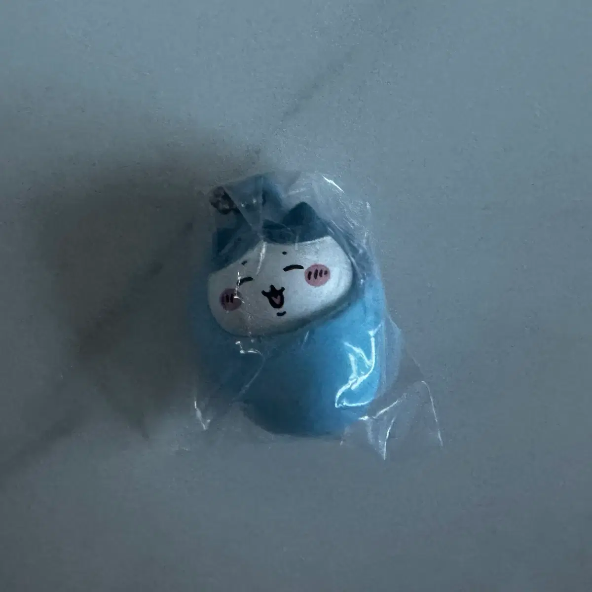 치이카와 하치와레 베이비 가챠 키링